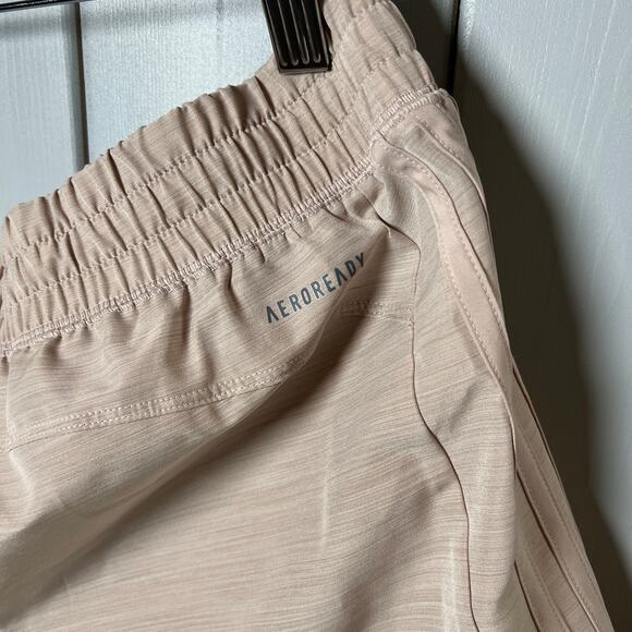 Adidas Women's Athletic All‎ Purpose Shorts Beige Size XL NEW - Picture 6 of 7